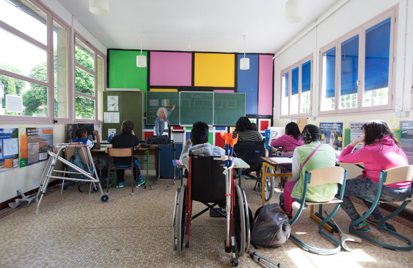 Salle de classe pour les élèves de Cinquième et Sixième